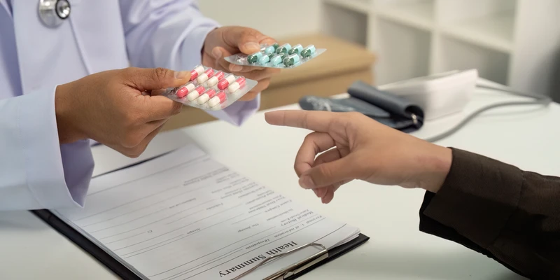 kembali prescription drug doctor giving patient