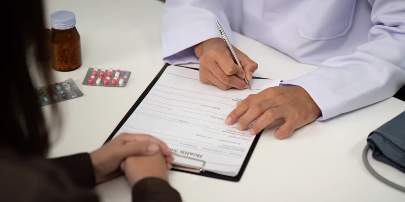 kembali prescription drug doctor writing clipboard